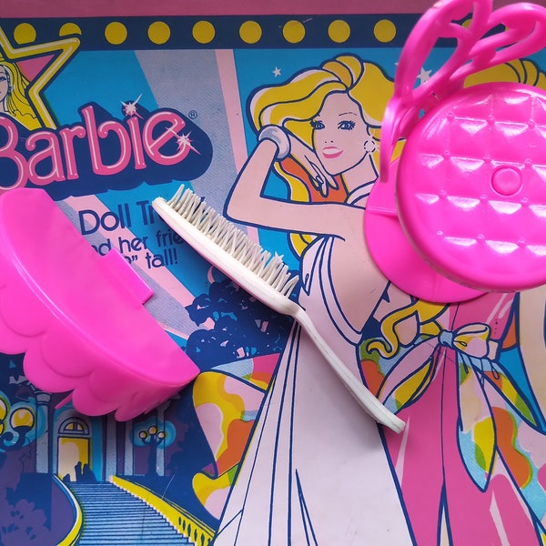 Barbie Vintage Bubble Bath Set, Barbie Neon Pink Chair, Barbie Scalloped Vanity, Vintage Barbie Pink Furniture, 80s Barbie Bath Set