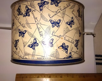 Poederdoos van Lucretia Vanderbuilt, vintage