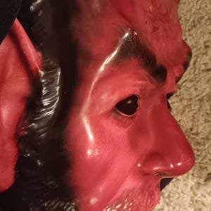 Halloween Mask, Devil Halloween Mask, Horror, Scary Costumes, Cosplay, Classic Horror Movies, Vintage Devil Mask, Red Devil