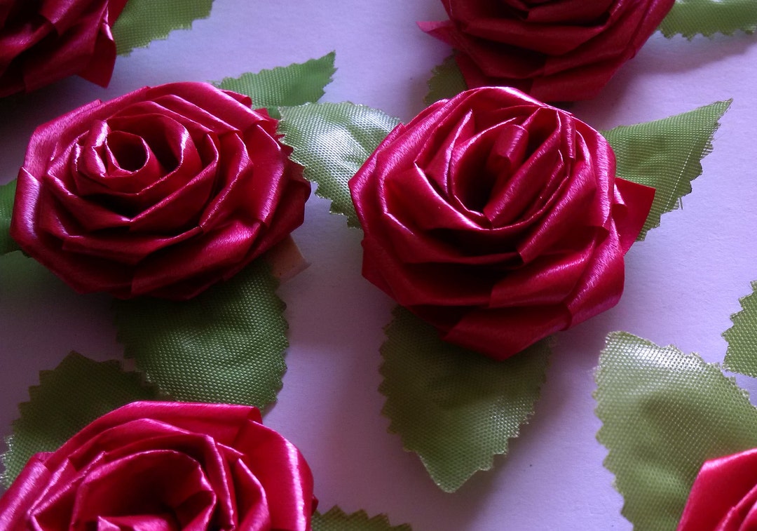 Red Ribbion Roses Roses, 2