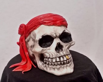 Fondant Pirate Skull Cake Topper
