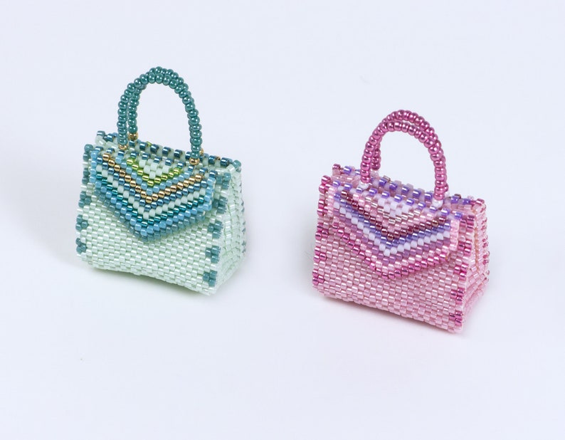 Bead Pattern for bag charm, peyote pattern with delica beads, gusset bag with striped embellishment ept280-1, bag-pattern image 4