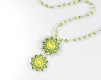 Green spring flower necklace, long pendant necklace, beaded flower pendant, easter gifts, for her, 223