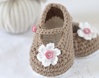 Crochet Mary Jane Baby Shoes Pattern: Easy Floral Booties (PDF file)
