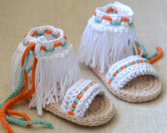 CROCHET PATTERN Baby Sandals Boho Fringe Style Baby Shoes Pattern 3 Sizes Instant Download Digital File