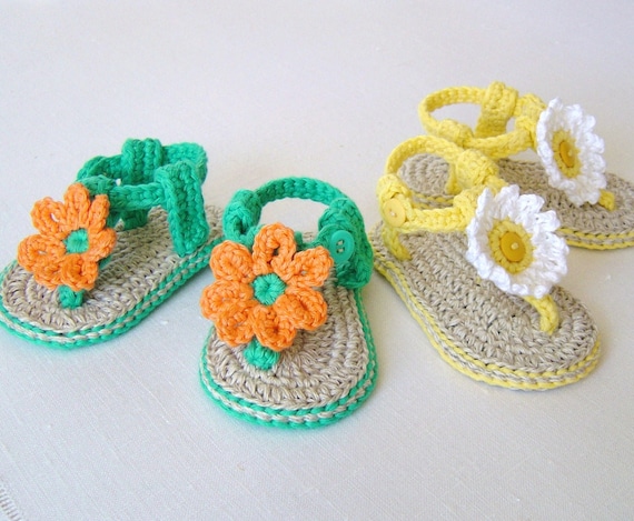 CROCHET PATTERN Baby Sandals With Flowers Easy Baby Booties Etsy