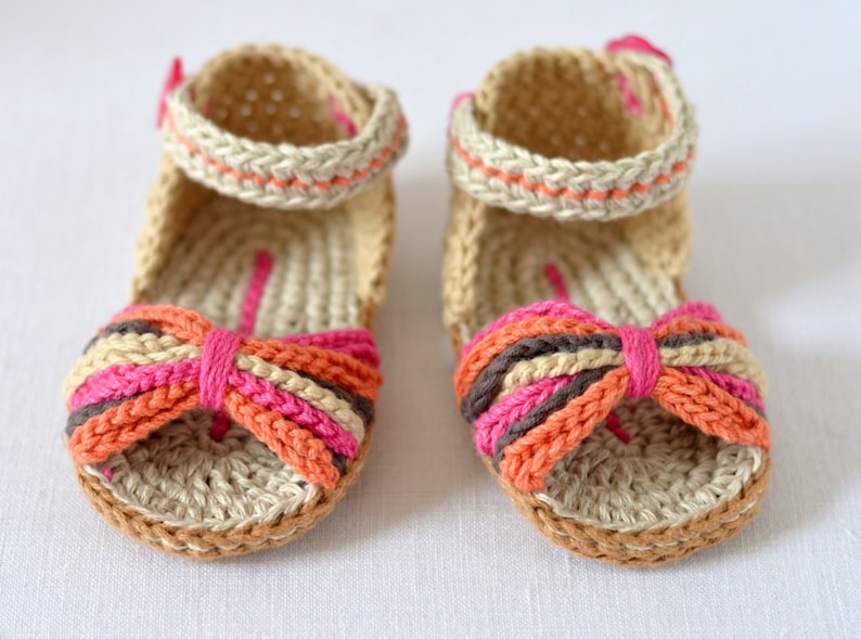 CROCHET PATTERN Baby Sandals Paris Style Baby Shoes Easy Crochet Pattern Photo Tutorial Digital File Instand Download image 3