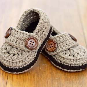 Baby Boy Shoes Crochet Pattern: Easy Booties to make (PDF Pattern)