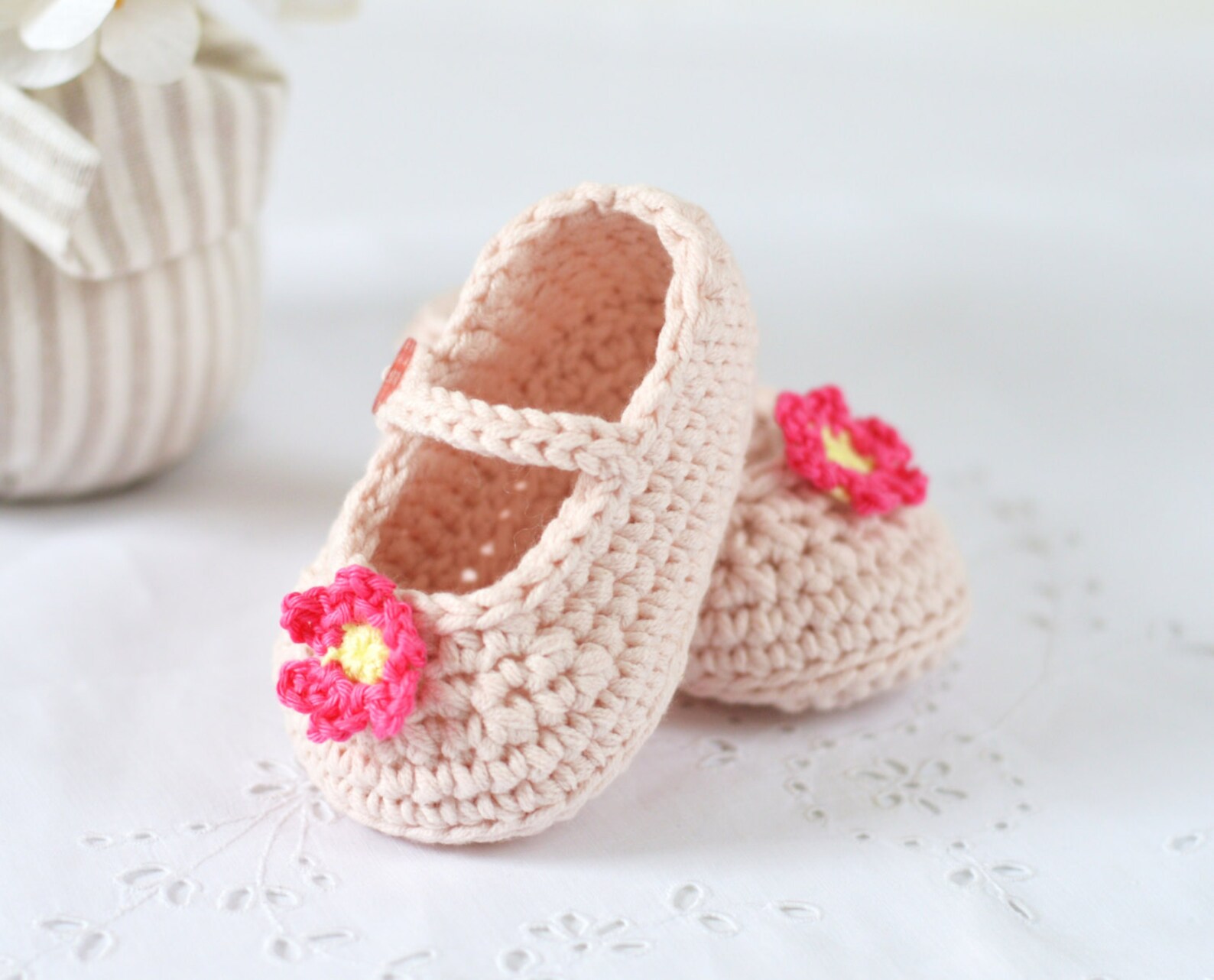 CROCHET PATTERN Baby Shoes Mary Janes Photo Tutorial Crochet Etsy