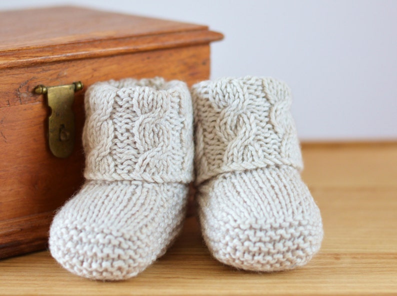 Booties Knitting Pattern Baby Cable Booties Knitting Photo Tutorial PDF Digital File image 3