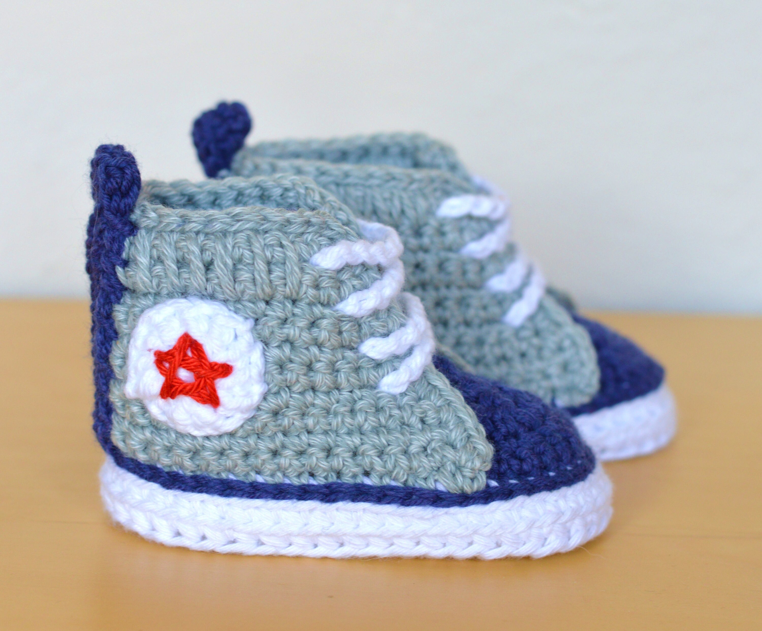 Crochet Pattern Baby Sneakers Easy Baby Bootie Pattern Photo Etsy UK
