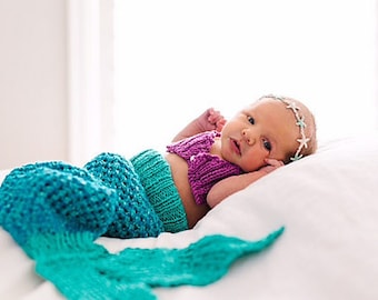 KNITTING PATTERN Baby Mermaid Tail Blanket 5 Sizes, newborn-1 month, 2-6 months, 6-12 months, 12-18 months, 18-24 months with Bikini Top