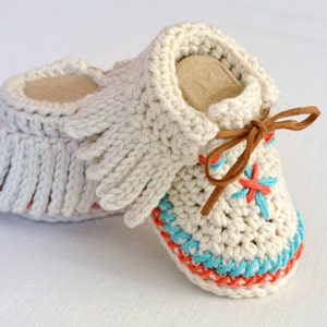 Crochet Pattern Baby Moccasins 3 Sizes Easy Photo Tutorial Digital File Instant Download image 1