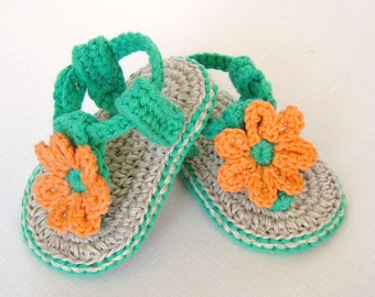 CROCHET PATTERN Baby Sandals with Flowers Easy Photo Tutorial Baby Sandals 3 sizes 3-6 months, 6-12 months, 12-18 months Instant Download