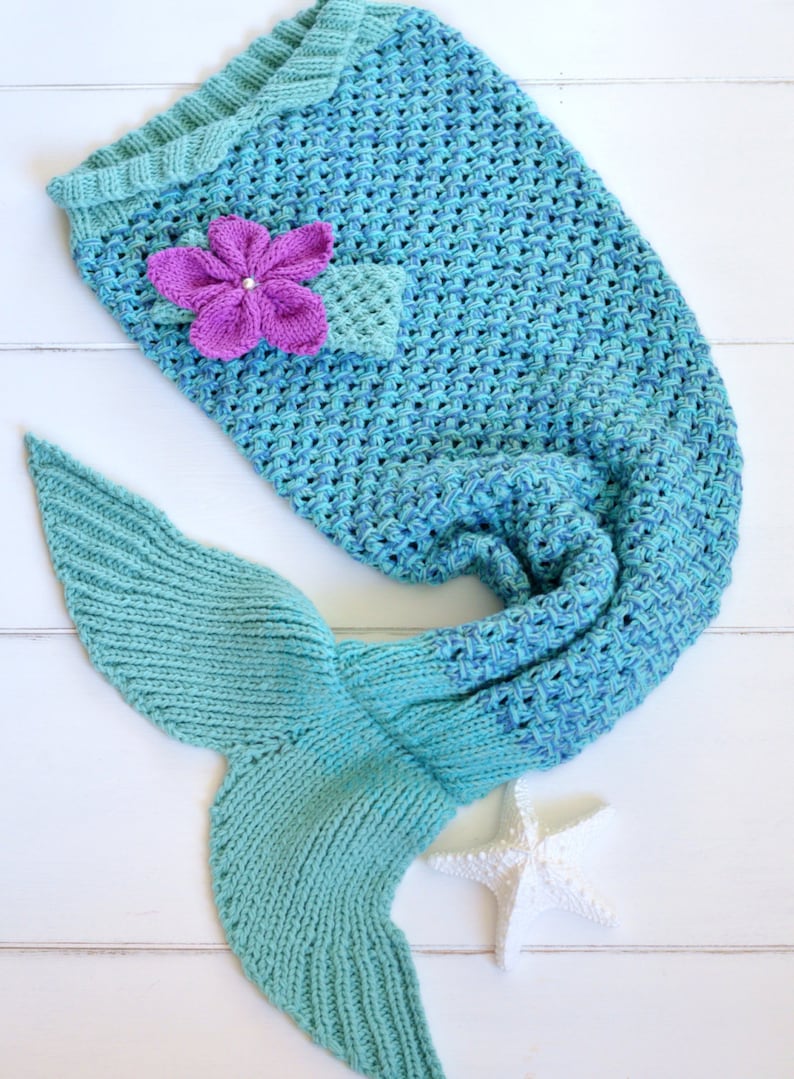 Mermaid Tail Blanket KNITTING PATTERN, Multiple Sizes for Children, Mermaid blanket pattern and matching Headband, PDF File Instant Download image 2