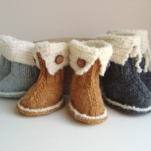 KNITTING PATTERN Baby booties Tutorial quick and easy knitted Snuggly Booties pattern in 3 sizes PDF instant download