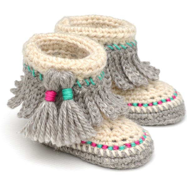 CROCHET PATTERN Baby Moccasins with Tassel Fringe Instructions for 3 Sizes Photo Tutorial Digital File Instant Download