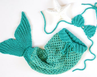 KNITTING PATTERN Baby Mermaid Tail Blanket 5 Sizes, newborn-1 month, 2-6 months, 6-12 months, 12-18 months, 18-24 months with Bikini Top