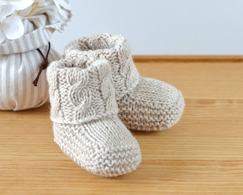 Baby Booties KNITTING PATTERN, Cable Baby booties, Photo Tutorial, Digital File Instant Download image 5