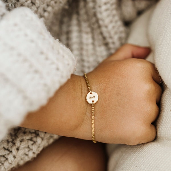 Women's Dainty Disc Initial Bracelet, Personalized Tiny Circle Disk Bracelet, Christmas Gift for Wife, Custom Personalized Jewelry for Her