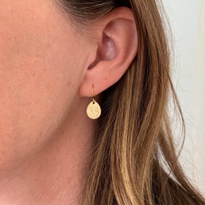 Dainty Gold Teardrop Dangle Earrings, Textured Metal Brass Earrings, Small Dot Earrings, Best Friend Gift, Sister Jewelry Gift, Trendy Drops