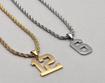 Collana con ciondolo con numero di giocatore di baseball • Collana personalizzata con numero di maglia per ragazzi • Regalo per giocatore di baseball • Collana con numero di sport per bambini