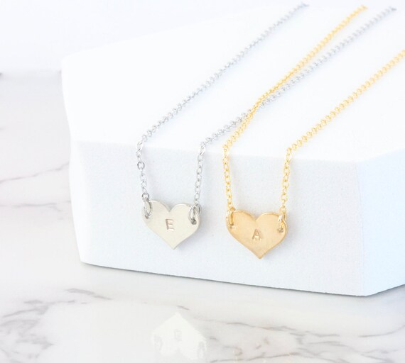Dainty Stainless Steel Chain Link Necklace Featuring Mother-of-Pearl