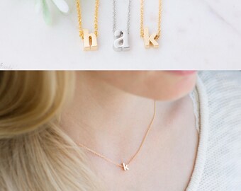 Eerste Charme Ketting voor Vrouwen, Goud Schelp Letter Kettingen Schelp Zeester A-Z Alfabet Hanger Ketting Boho Zomer Strand Sieraden Cadeau voor Meisjes Tieners (L