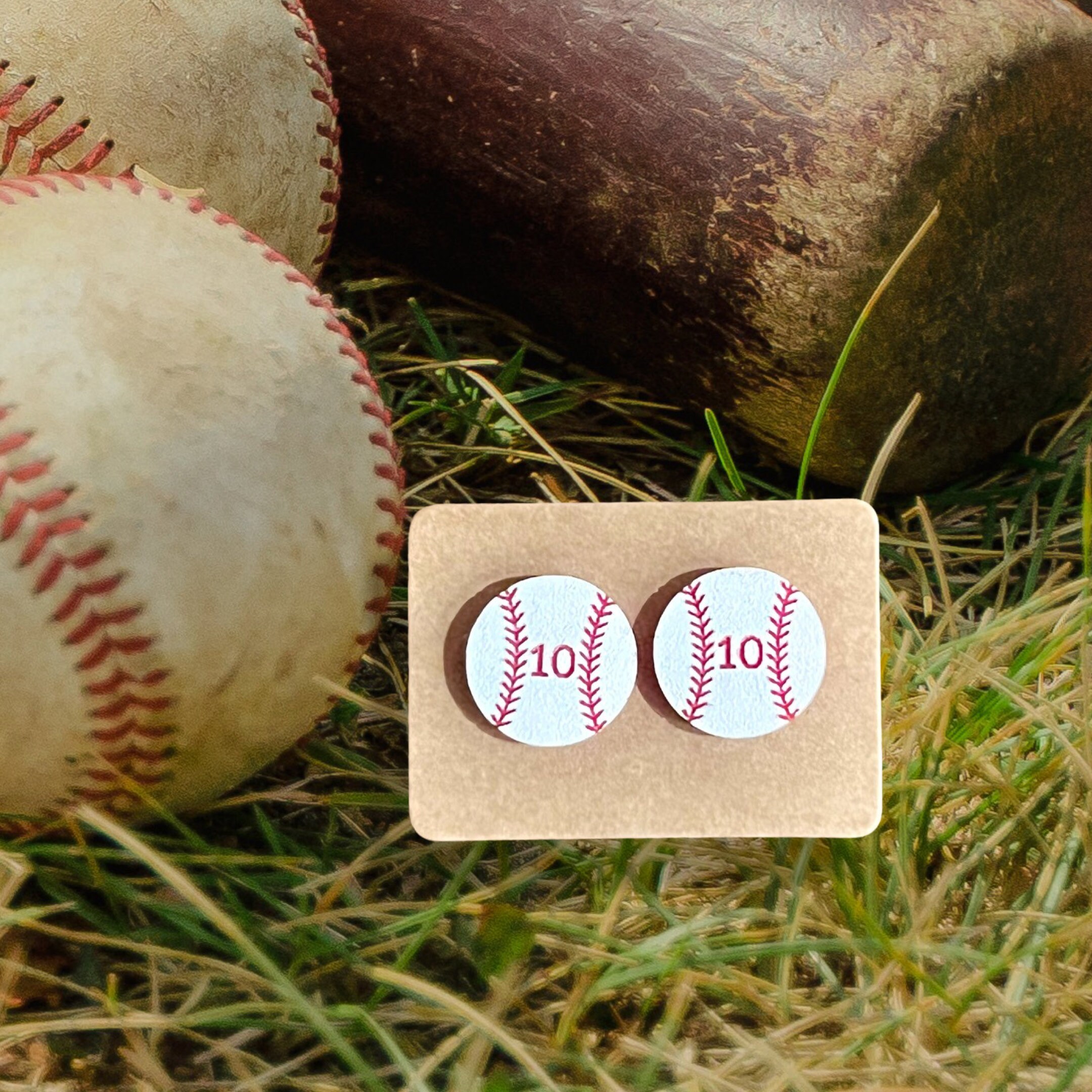 Orecchini da baseball con numero del giocatore, regalo per la mamma del baseball, orecchini per la mamma del baseball, graziosi borchie per lo sport, gioielli della squadra di baseball per ragazze e