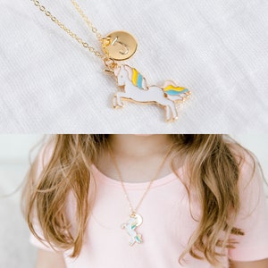 Collar de unicornio personalizado para niñas pequeñas, collar inicial para bebés pequeños con colgante de unicornio, collar de nombre para niños, regalo de fiesta de unicornio