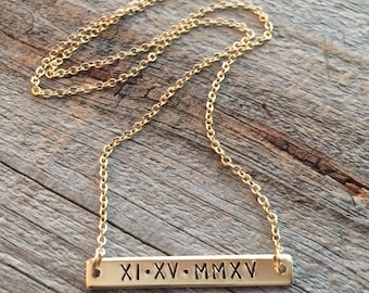 Roman Numeral Necklace / Gold Bar Necklace / Personalized Special Date Necklace / Nameplate Necklace / Bridesmaid Gifts / Dainty Gold Bar