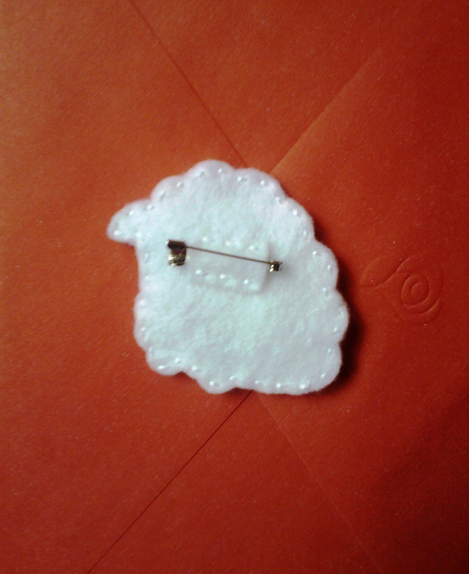 Felt Sheep Brooch / Pin - Etsy Canada