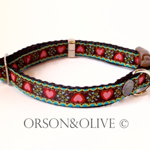 Valentines Love Hearts Hundehalsband Miniatur / Spielzeug Rasse - Erhältlich in 4 Größen (XS, S, M, L)