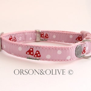 Mini Hongos (Sapo Rojo Rosa) Collar de Perro Miniatura / Raza de Juguete - Disponible en 4 tamaños (XS, S, M, L)