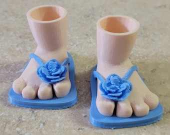 Chanclas de colores de gnomo con flor