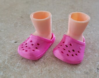 Pies de gnomo con cocodrilos