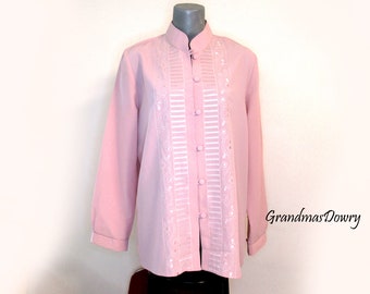 Vintage Polyester Ladies Long Sleeve Mandarin Collar Embroidered Shirt, Antique Pink Secretary Blouse, Hipster Blouse, Shoulder Pads