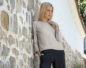CORNWALL Oversized Linen Top with Crew Neckline and Sleeves / Loose Linen  Top / Stone Washed Linen Top