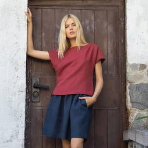 LISBON Linen Blouse With Short Sleeves And Side Slits / Linen Top / Red Linen Top