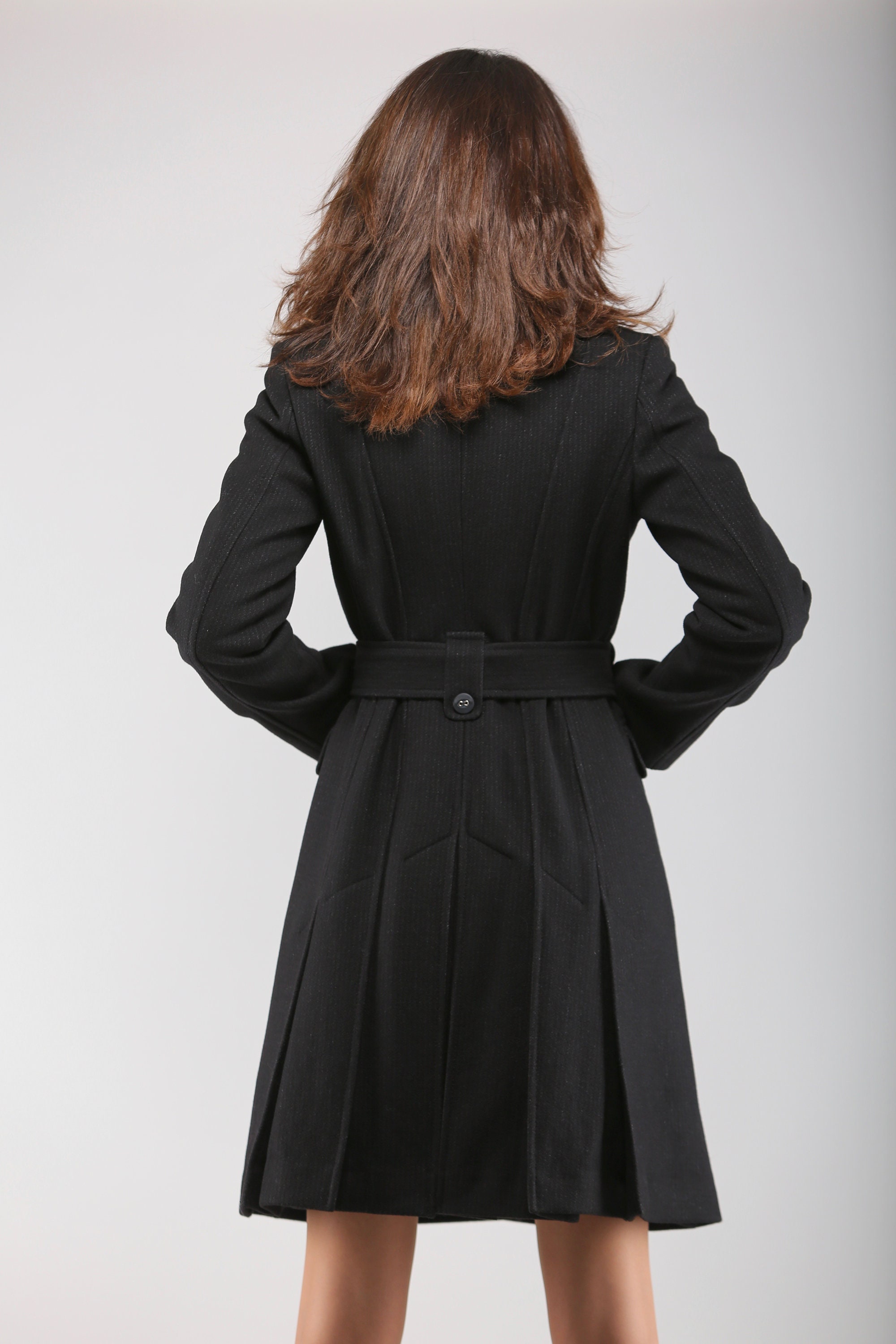 Black Elegant Womens Wool Coat With a 