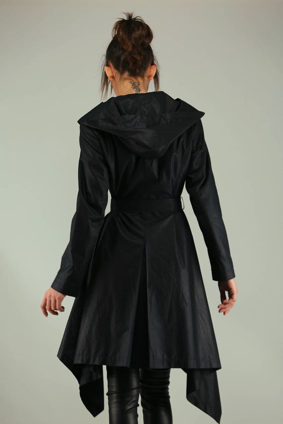 NEW Asymmetrical Extravagant Peplum Black Hooded Raincoat NEW Asymmetrical Extravagant Peplum Black Hooded Raincoat