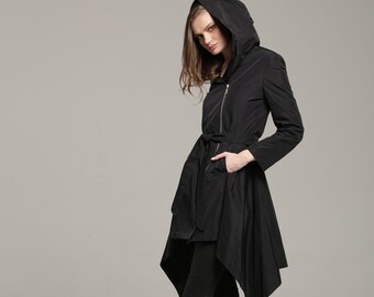 【美品】RAINMAKER- SHADOWSTRIPE HOODEDCOAT NEW Asymmetrical Extravagant Peplum Black Hooded Raincoat
