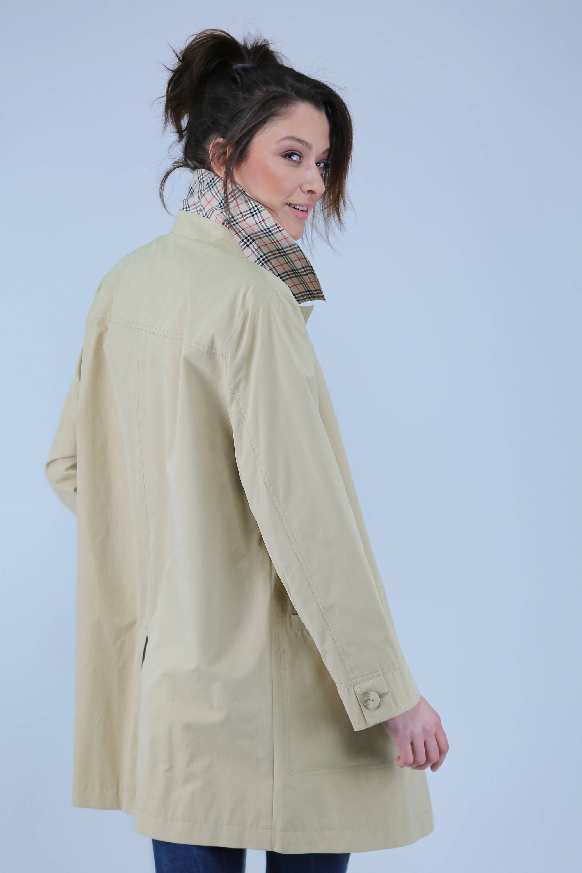 Spring Cotton Short Raincoat With Checkered Lining Straight Fit