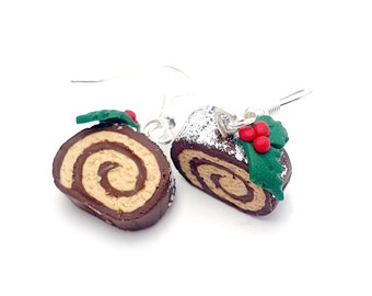 Chocolate log Christmas earring - holly - gourmet - polymer clay - handmade - miniature - delicacies