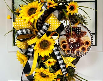 Handcrafted Highland Cow Sunflower Wreath: Buffalo Check Welcome Door Decor