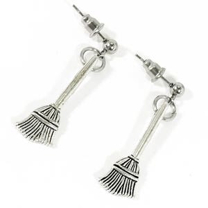 Witchy Earrings, Witch Broom Earrings, Halloween Costume Jewelry, Halloween Jewelry, Witch Earrings, Halloween Earrings, Halloween Gifts