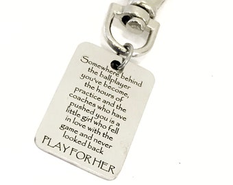 Clip sporttas, Play For Her-tas, cadeau softbalspeler, cadeau sportdochter, cadeau softbalteam, tas softbalteam, tashanger, sleutelhangerclip