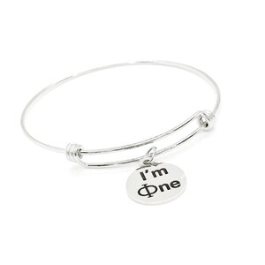 Pulseira com pingente I’m Fine, Phi, letra grega, especialização em matemática, presente para ela, filha, namorada, presentes divertidos, especialização em matemática, indo para a faculdade