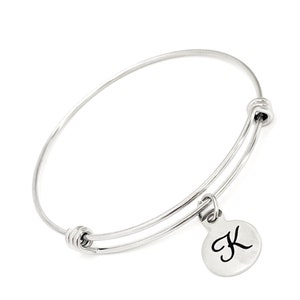 Pulsera de encanto inicial, regalos iniciales, regalo de hija, joyería inicial, regalo de nieta, regalo de esposa, regalo de cumpleaños, regalos de graduación