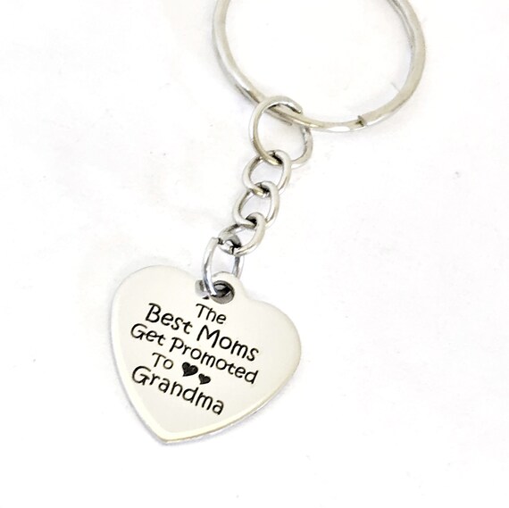 Grandma Gift, The Best Moms Get Promoted To Grandma Keychain, Grandma Keychain, Gift For Grandma, Gift For Mom, Pregnancy Announce Gift